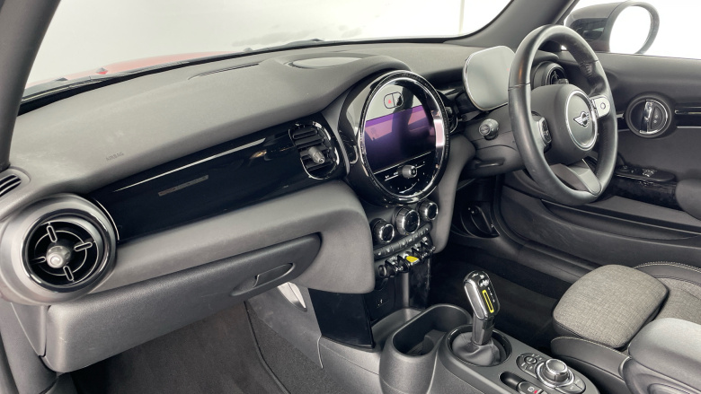 MINI Hatchback 135kW Cooper S Level 2 33kWh 3dr Auto Electric Hatchback